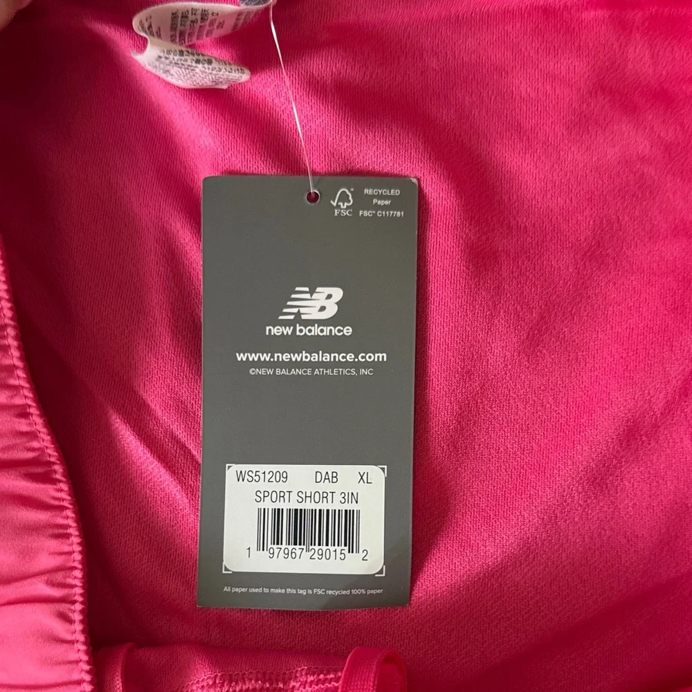 New Balance‎ Women's Vibrant Pink Running Shorts NWT